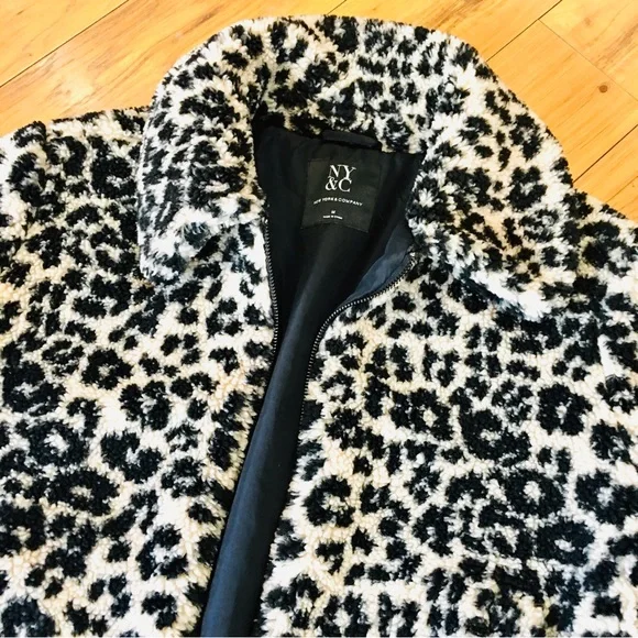 New York Company Fleece Sherpa cheetah animal print jacket coat winter m…